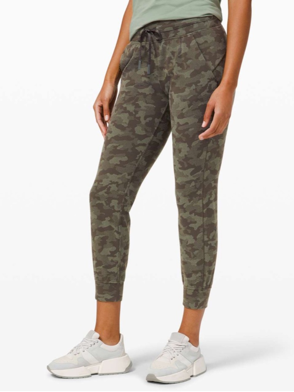 lululemon joggers | 6 camo